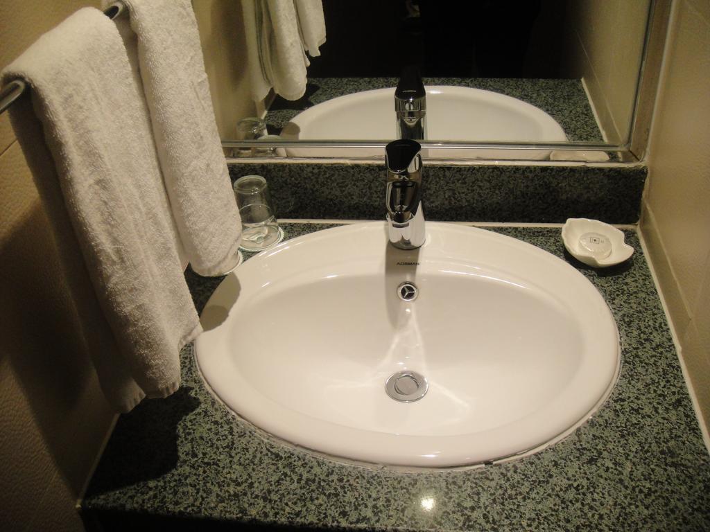 New Gloria Plaza Garden Hotel ハルビン 部屋 写真