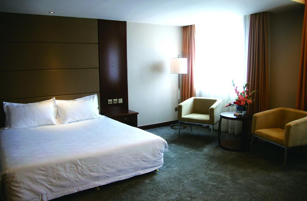 New Gloria Plaza Garden Hotel ハルビン エクステリア 写真