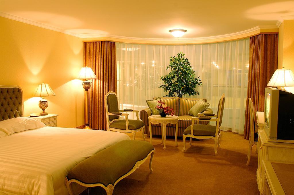 New Gloria Plaza Garden Hotel ハルビン 部屋 写真