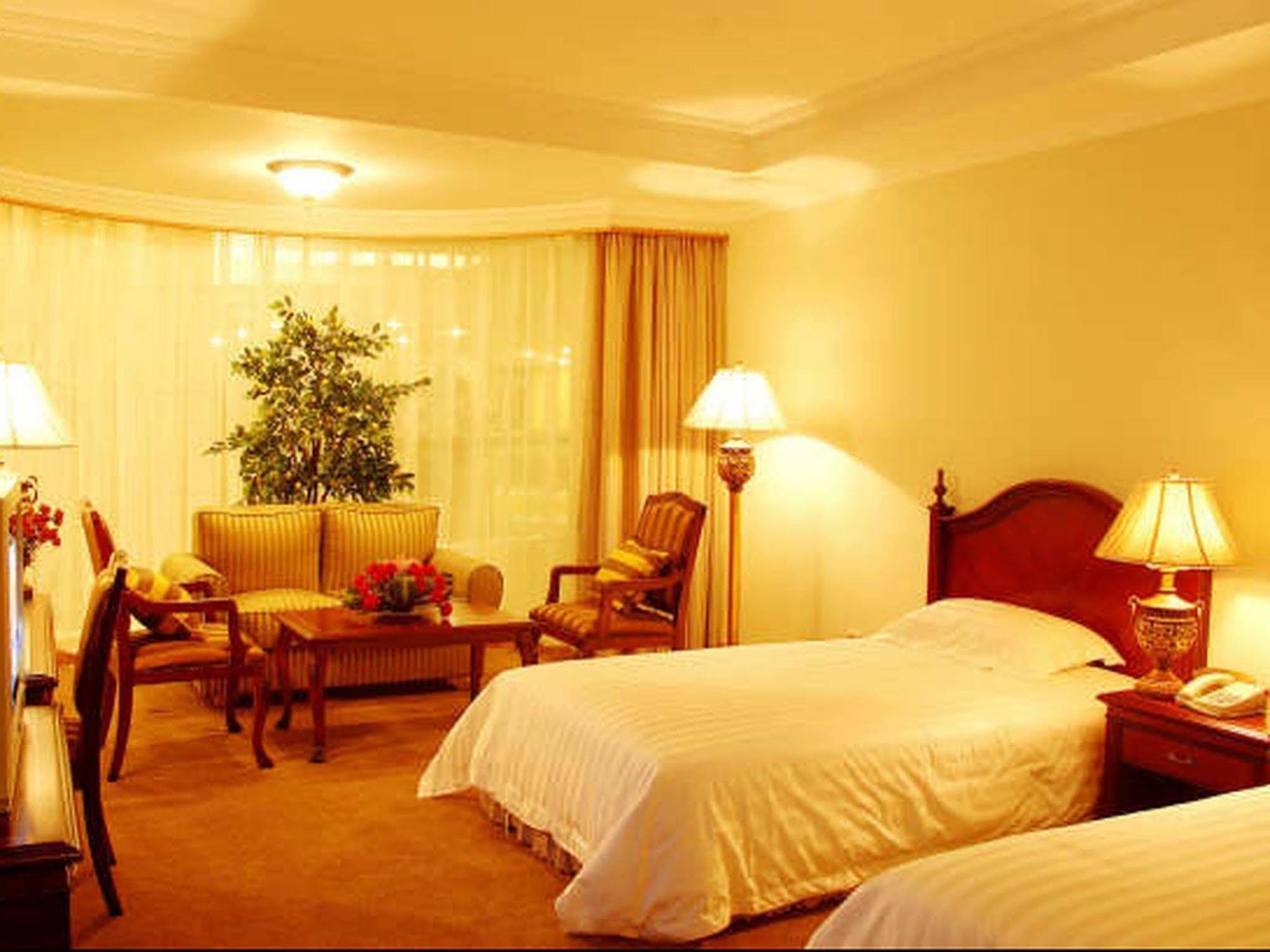 New Gloria Plaza Garden Hotel ハルビン エクステリア 写真